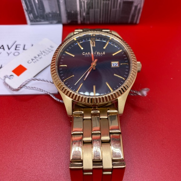 Bulova Caravelle New York Men’s Dress Watch NIB - Picture 3 of 11